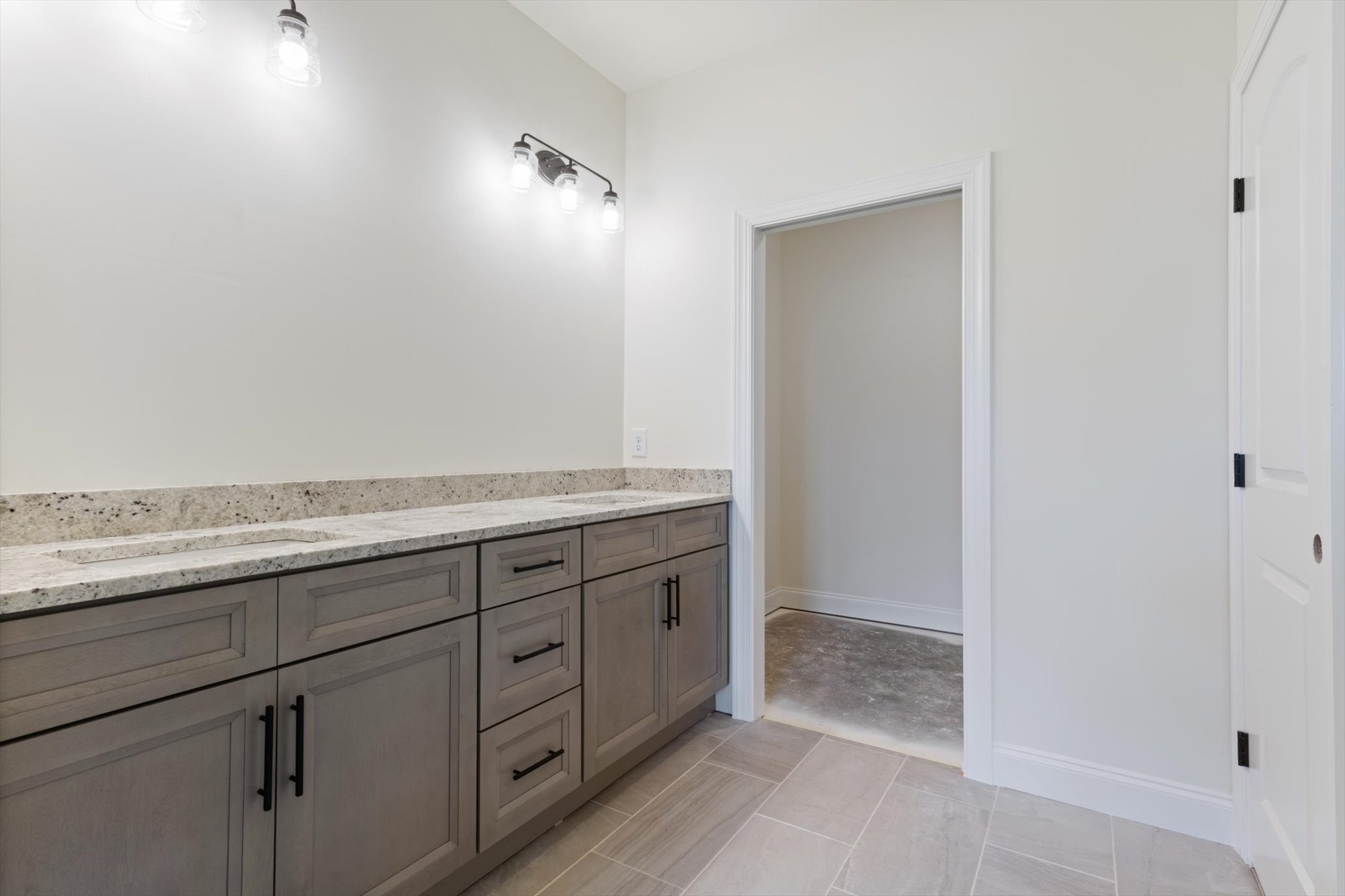 442 West Foxrun Springfield, TN 37172 - Photo 10 of 16