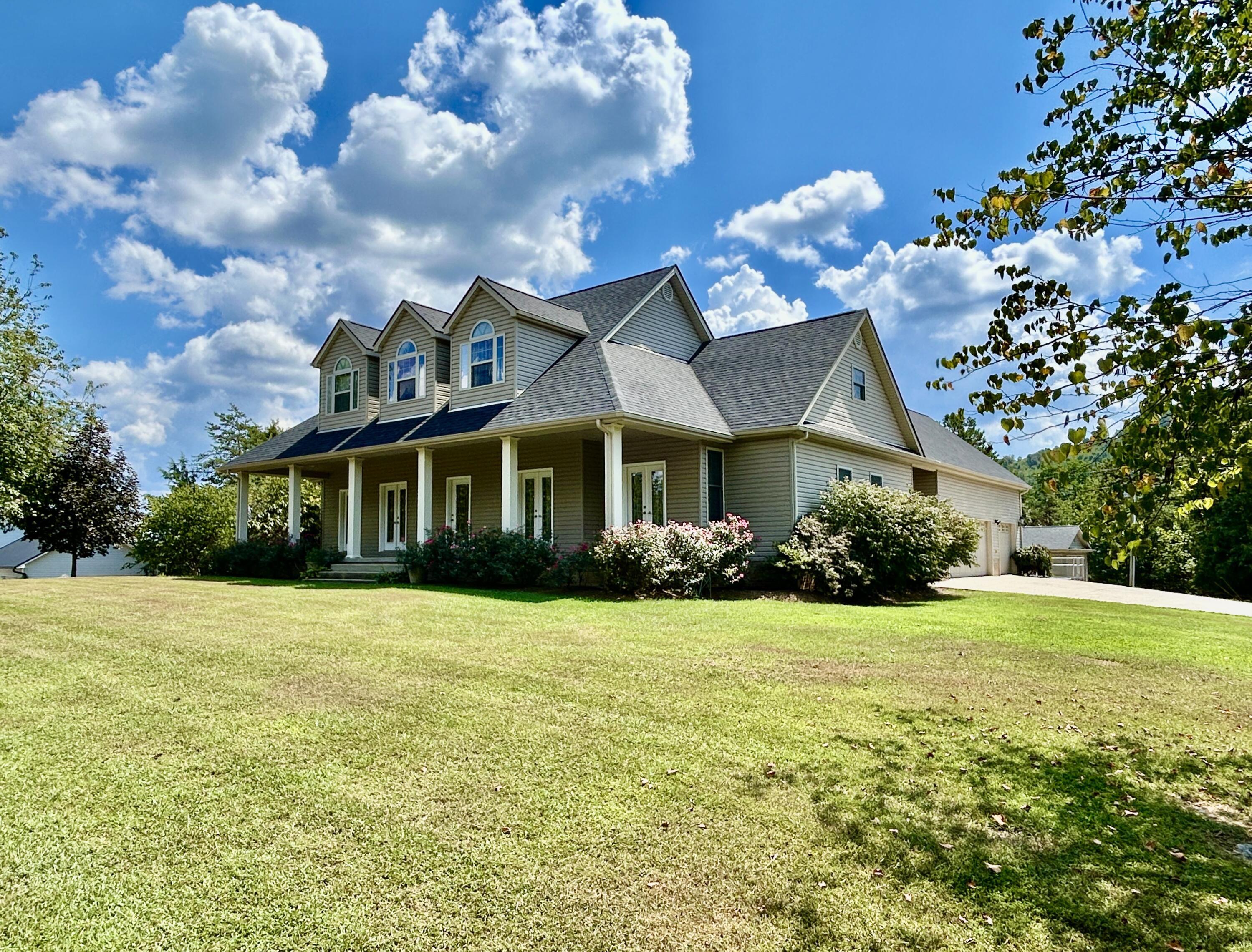 291 Forest Ridge Circle Bronston, KY 42518 - Photo 1 of 93 IMG_7698