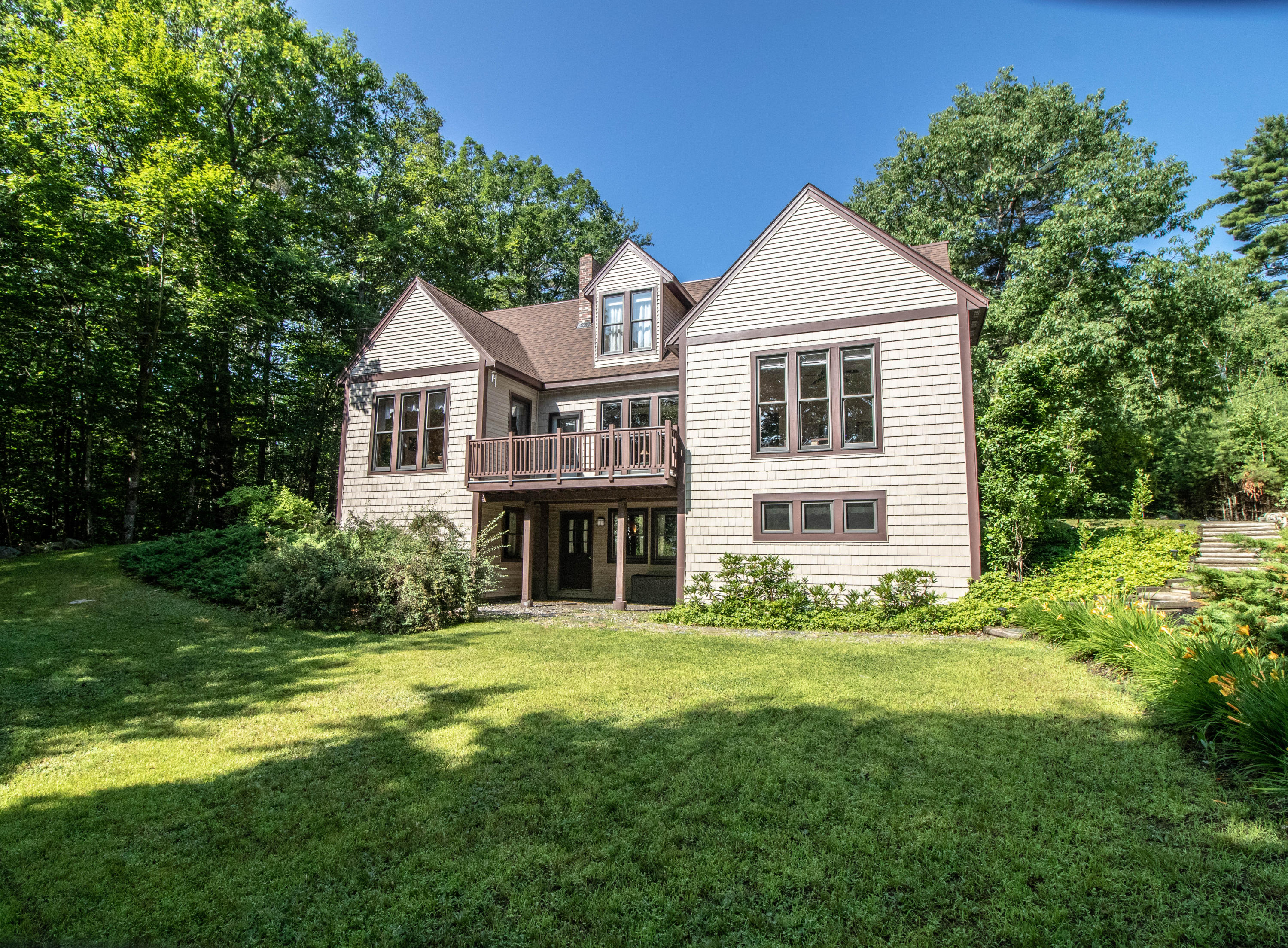 5 Kentwood Road Raymond, ME 04071 - Photo 9 of 48 Exterior
