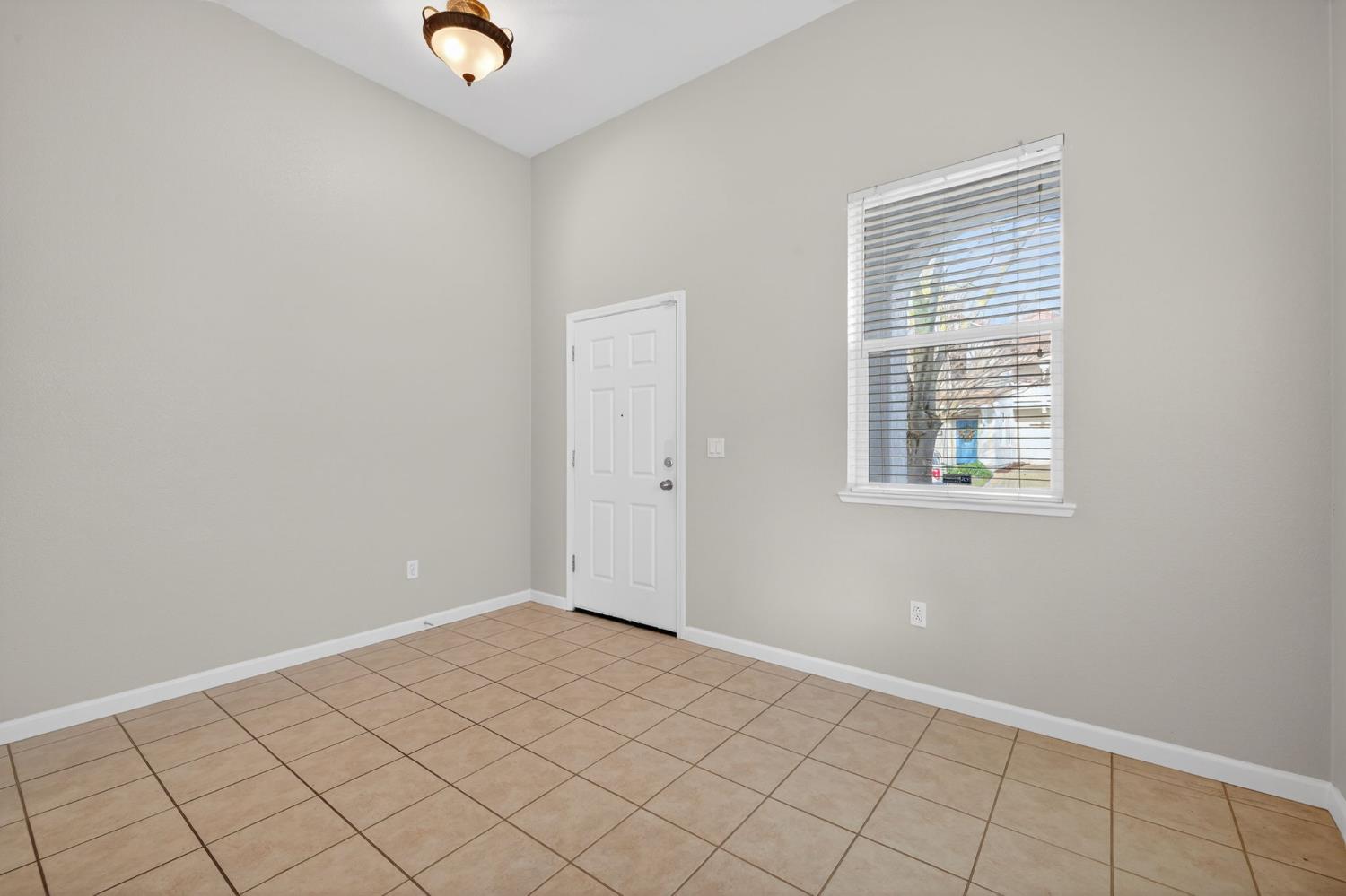 11794 Bagota Way Rancho Cordova, CA 95742 - Photo 12 of 51