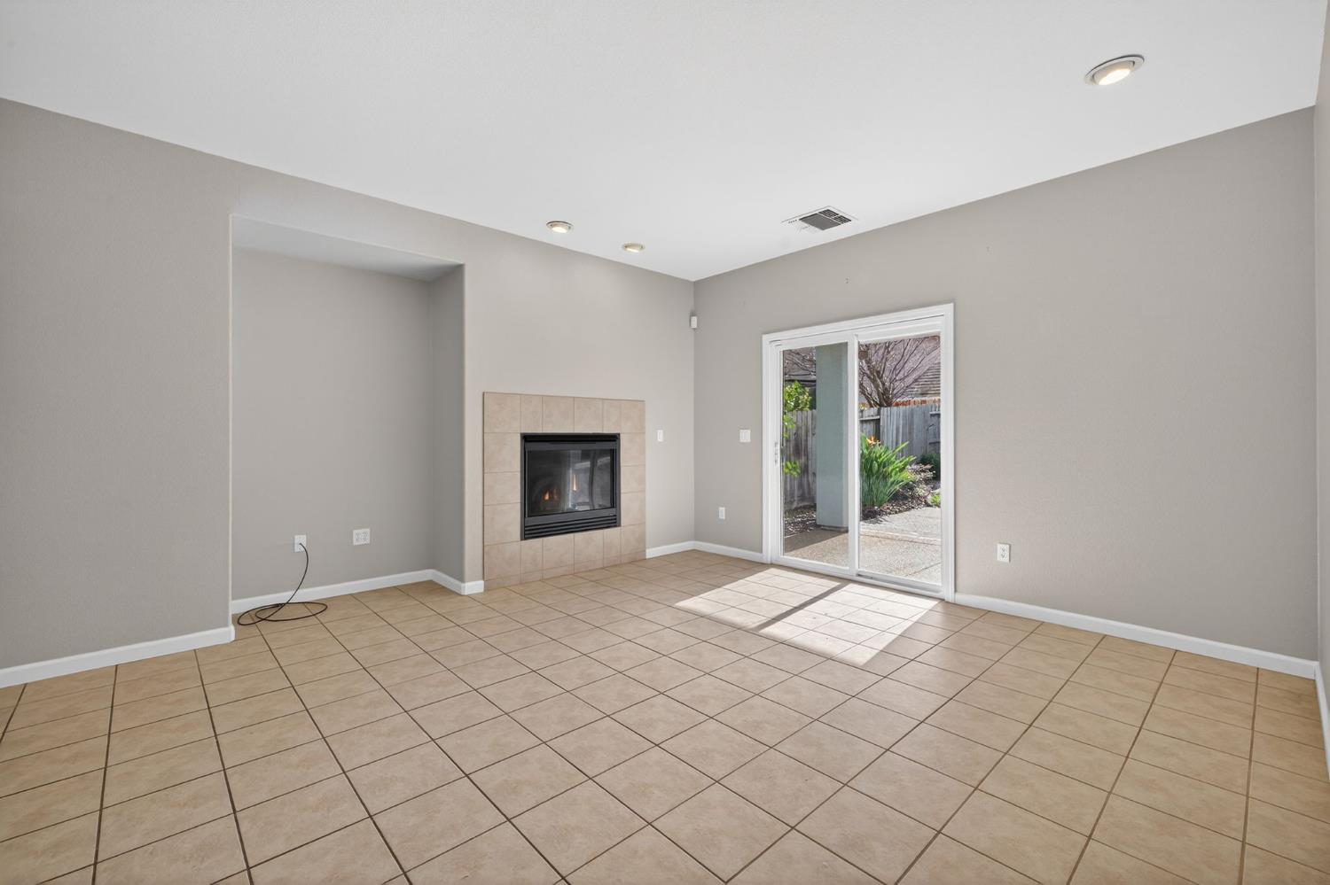 11794 Bagota Way Rancho Cordova, CA 95742 - Photo 16 of 51