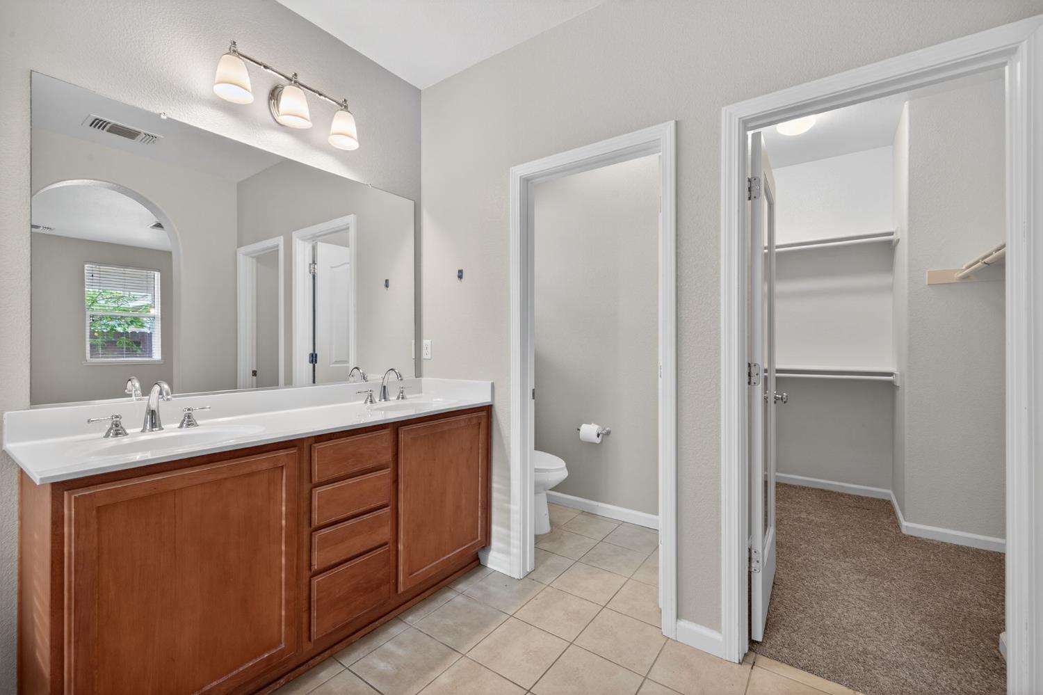 11794 Bagota Way Rancho Cordova, CA 95742 - Photo 36 of 51