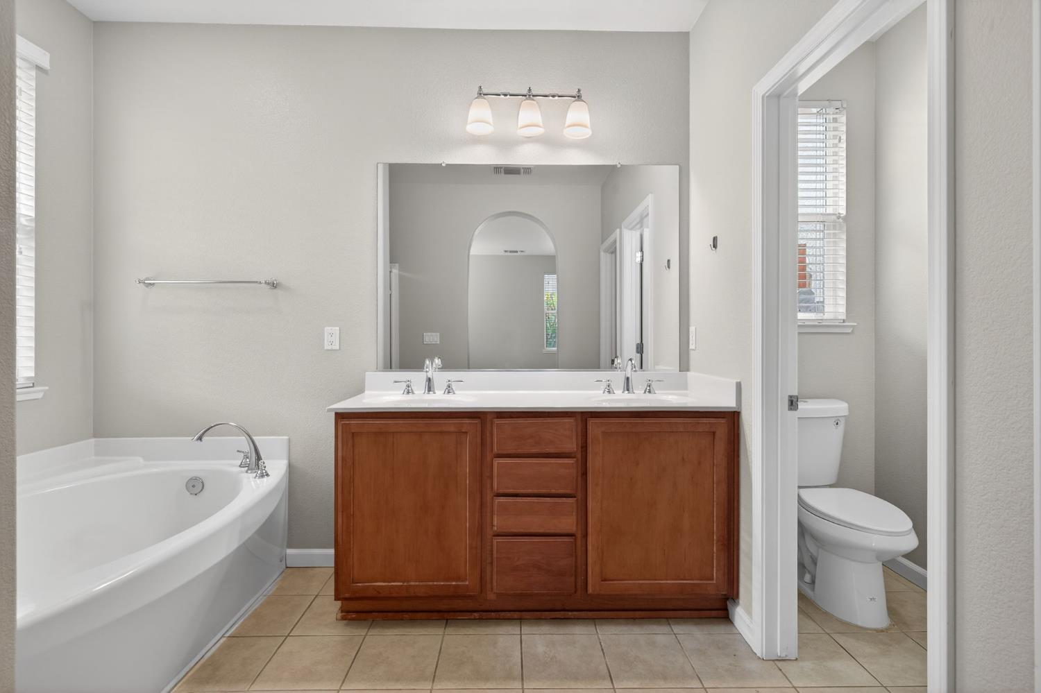 11794 Bagota Way Rancho Cordova, CA 95742 - Photo 37 of 51