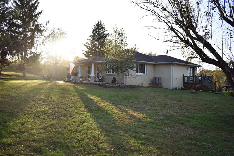 743 Taylorstown Ridge Road Avella, PA 15312 - Photo 4 of 23 Gallery Image 4