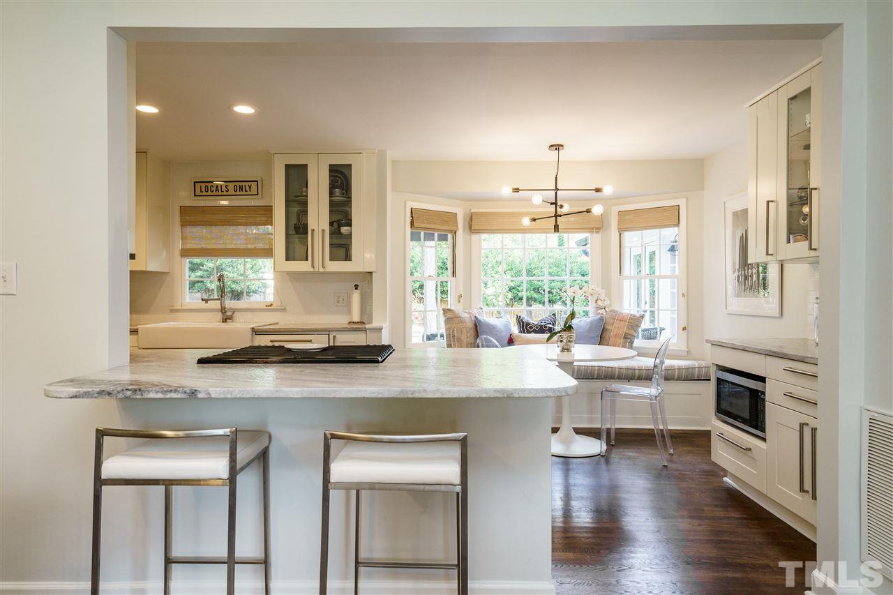 421 Harvard Street Raleigh, NC 27609 - Photo 7 of 25