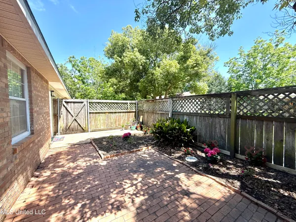 $179,500 | 2006 Eden Street, Pascagoula, MS 39581