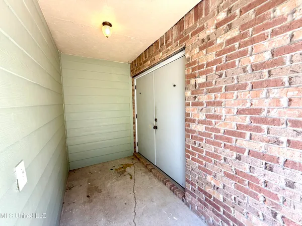 $179,500 | 2006 Eden Street, Pascagoula, MS 39581