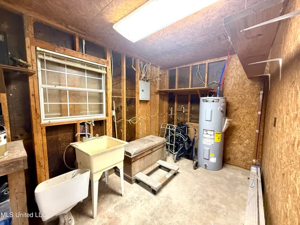 $179,500 | 2006 Eden Street, Pascagoula, MS 39581