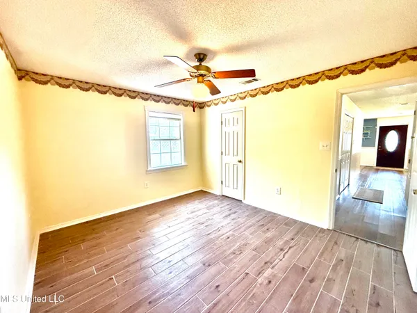 $179,500 | 2006 Eden Street, Pascagoula, MS 39581