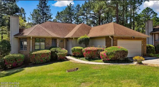 $2,400 | 107 Pinnacle Court, Seven Lakes, NC 27376