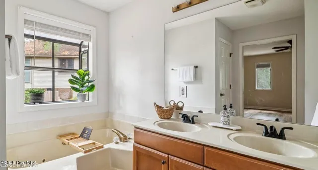 $2,400 | 107 Pinnacle Court, Seven Lakes, NC 27376