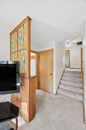 $529,900 | 942 Sherwood Road, La Grange Park, IL 60526