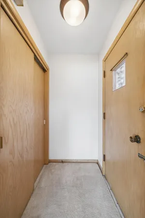 $529,900 | 942 Sherwood Road, La Grange Park, IL 60526