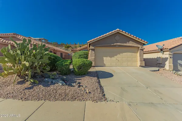 $475,000 | 2026 East Glenhaven Drive, Phoenix, AZ 85048
