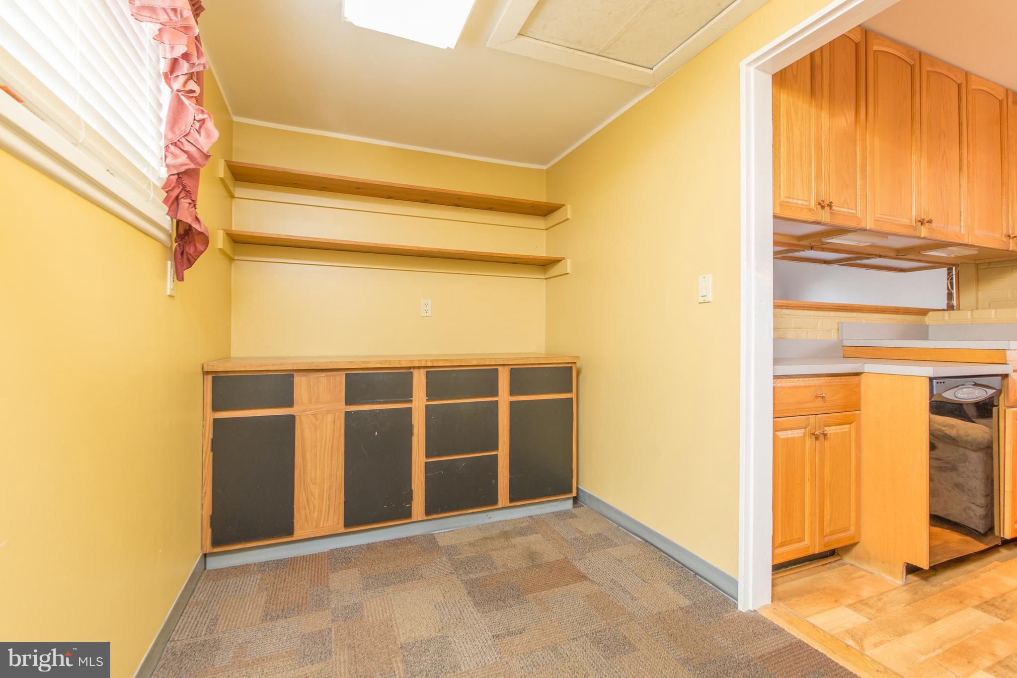 32 Balsam Road Levittown, PA 19057 - Photo 19 of 34 Gallery Image 19