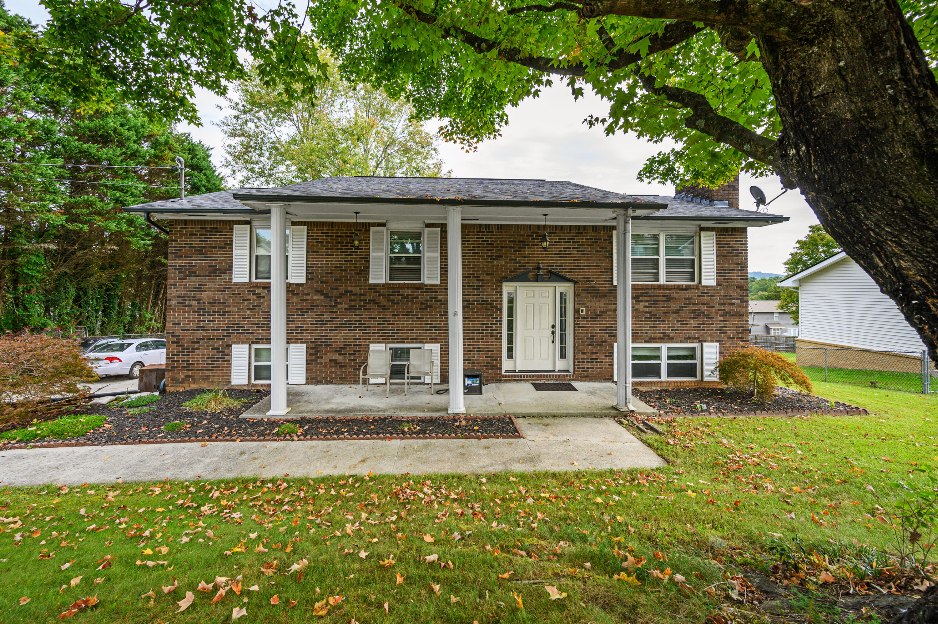 8016 Little Joe Road Powell, TN 37849 - Photo 1 of 18 DSC_0660