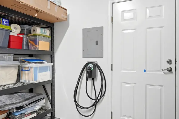 $315,000 | 1501 Secret Ravine Parkway, Unit 1613, Roseville, CA 95661