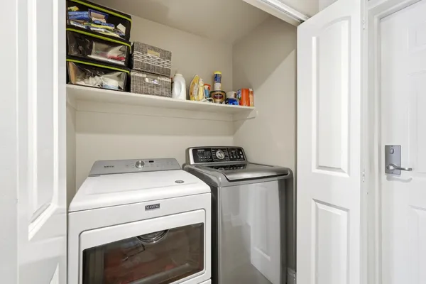 $315,000 | 1501 Secret Ravine Parkway, Unit 1613, Roseville, CA 95661