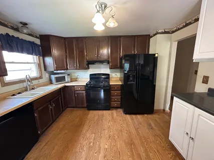 $254,000 | 863 Pleasant Street, Woodstock, IL 60098