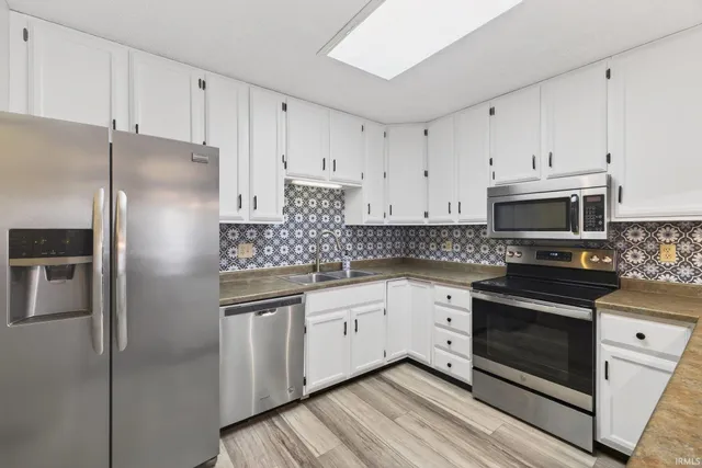 $232,500 | 1157 East Commons Drive, Bloomington, IN 47401