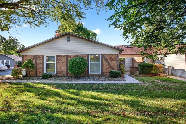 $232,500 | 1157 East Commons Drive, Bloomington, IN 47401