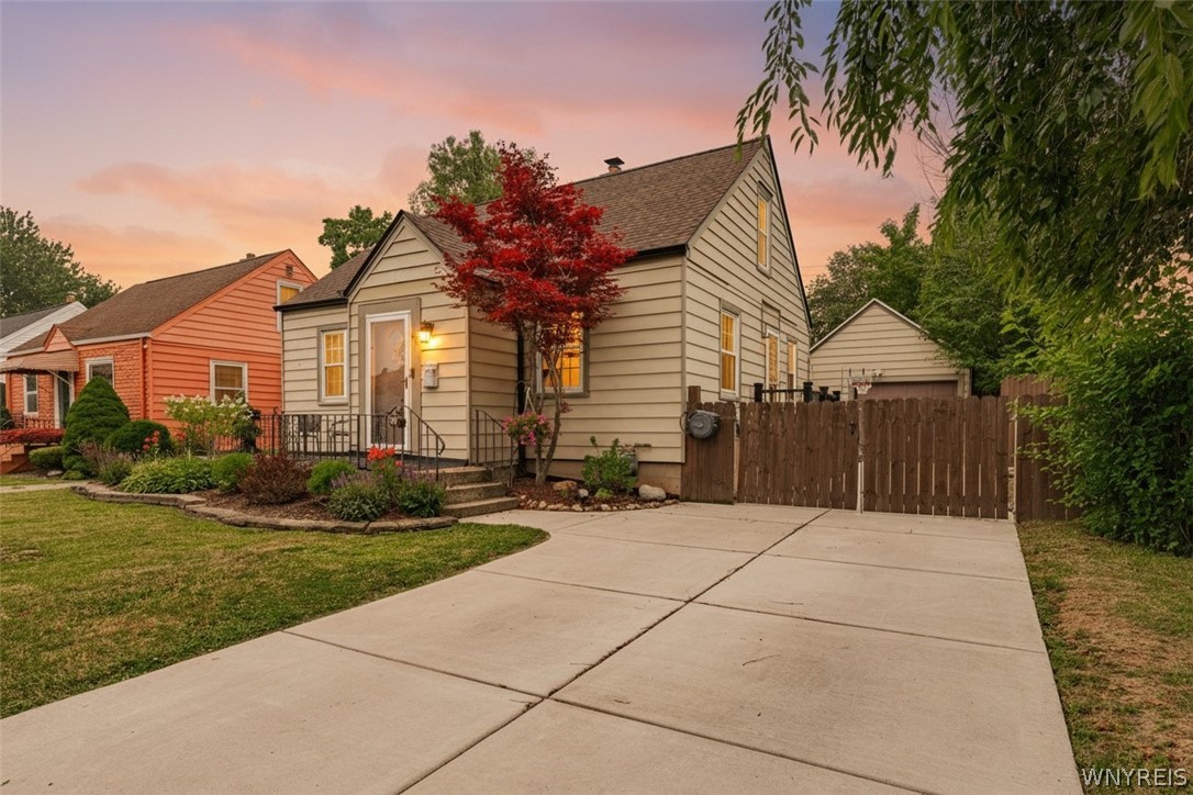 51 Sanders Road Buffalo, NY 14216 - Photo 1 of 50