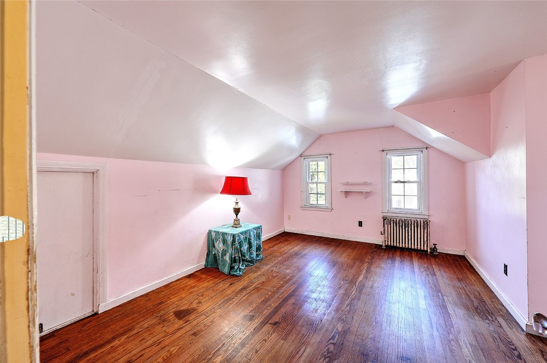 115 Merritt Road East Providence, RI 02915 - Photo 23 of 39