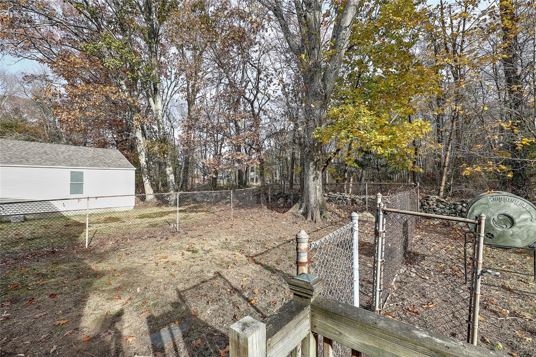 115 Merritt Road East Providence, RI 02915 - Photo 34 of 39