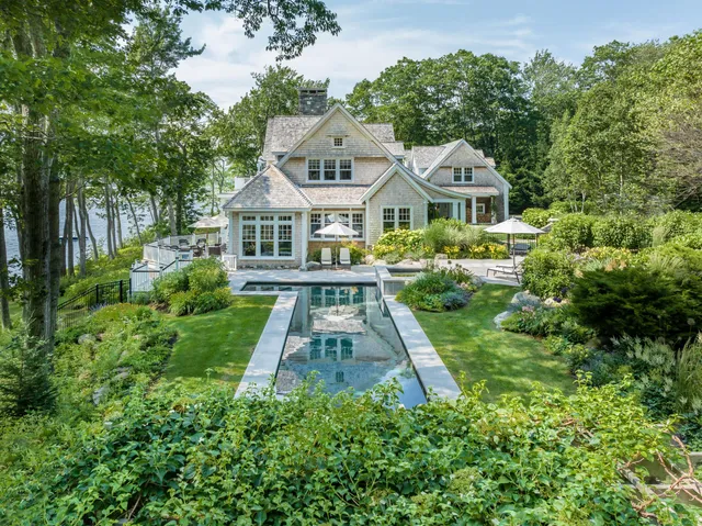 $6,919,000 | 29 Summerhaven Lane, Boothbay, ME 04544