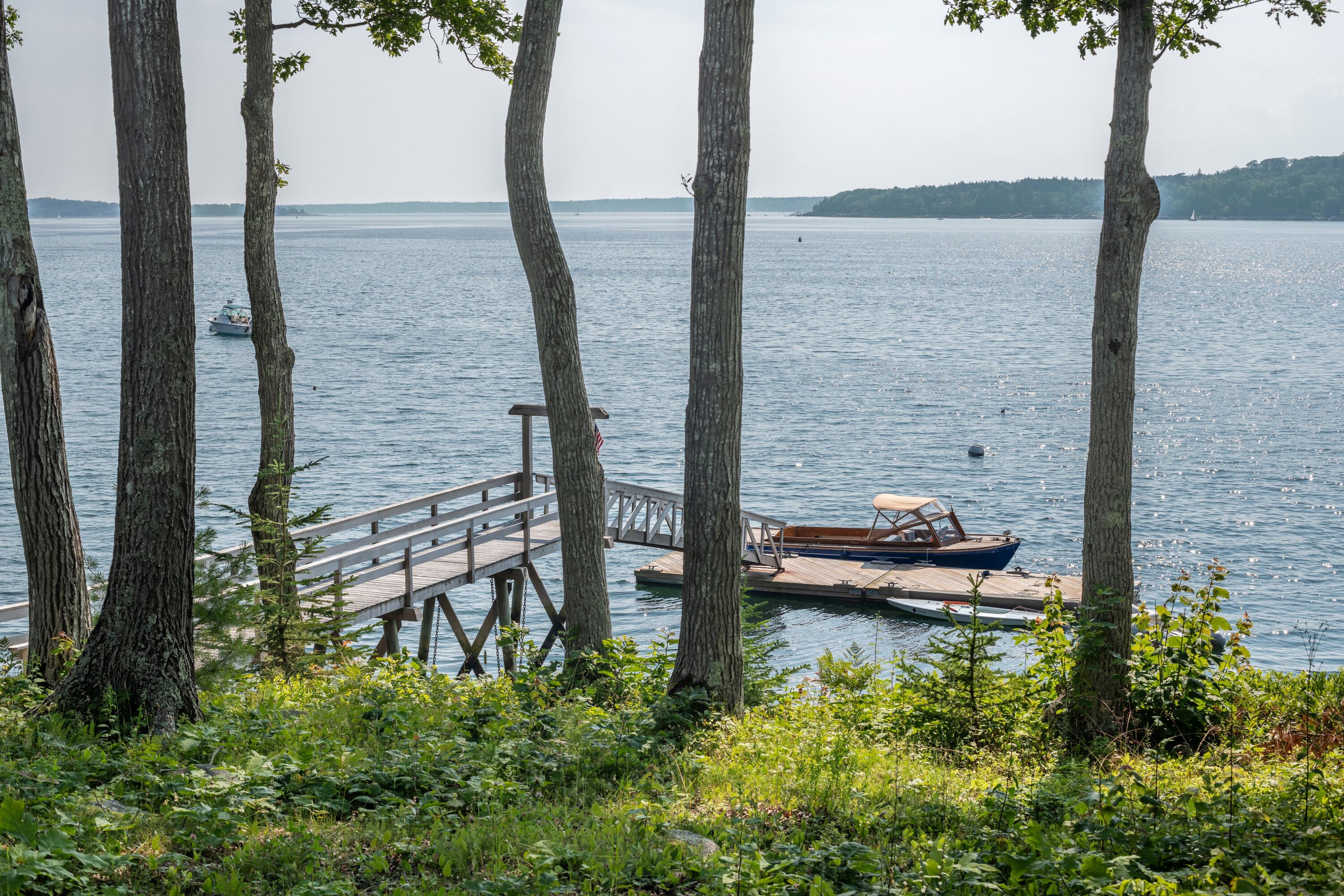 29 Summerhaven Lane Boothbay, ME 04544 - Photo 18 of 27 17