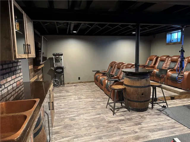 $365,000 | 105 Horizon Avenue, Harrisonville, MO 64701