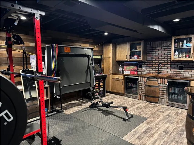 $365,000 | 105 Horizon Avenue, Harrisonville, MO 64701