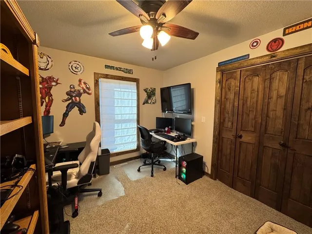 $365,000 | 105 Horizon Avenue, Harrisonville, MO 64701