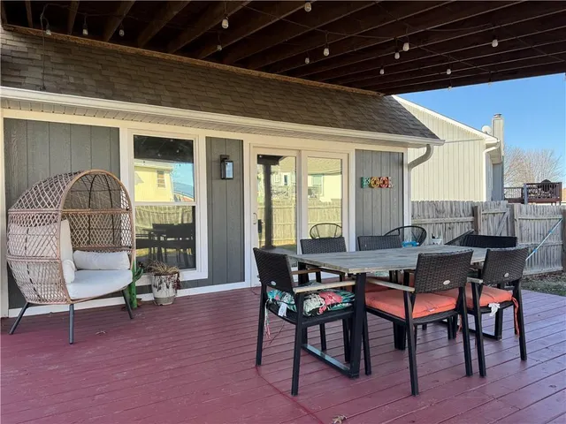 $365,000 | 105 Horizon Avenue, Harrisonville, MO 64701