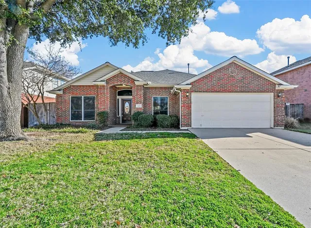 $2,700 | 3402 Egerton Lane, Mansfield, TX 76063