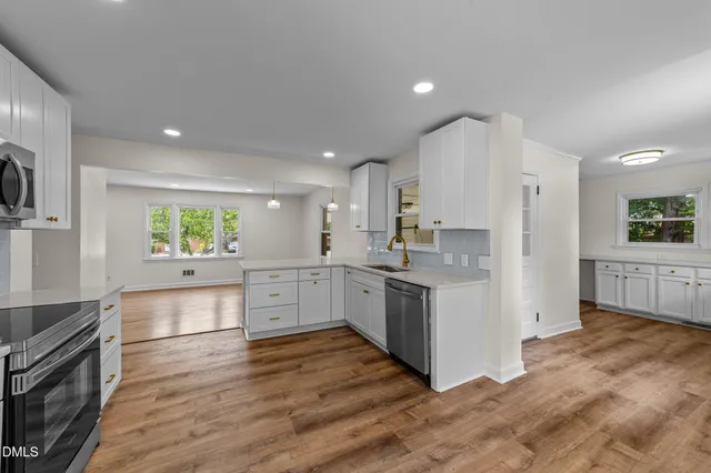 $470,000 | 314 Wrenn Street, Apex, NC 27502