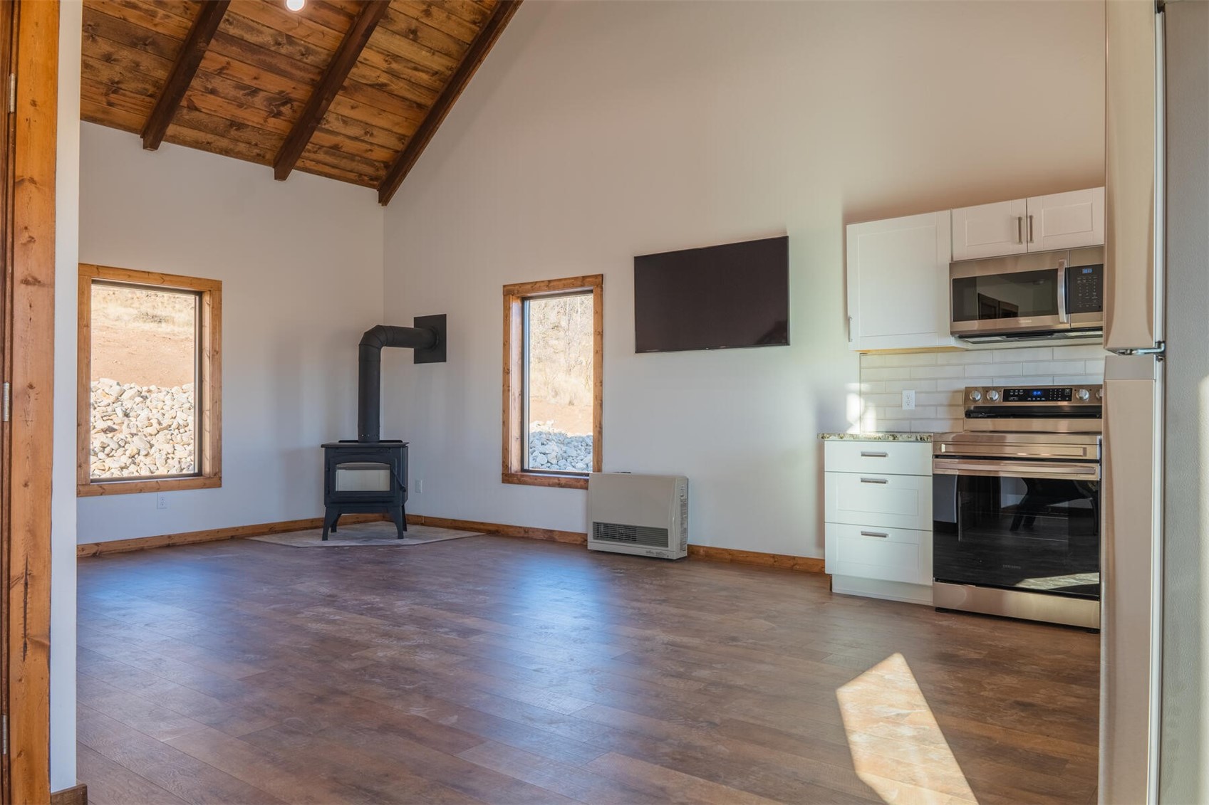 2182 Redhill Road Fairplay, CO 80440 - Photo 4 of 20 Main living area with optional wood burning stove