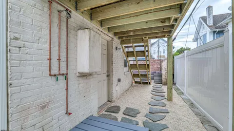 $675,000 | 14 North Vassar Square, Ventnor City, NJ 08406