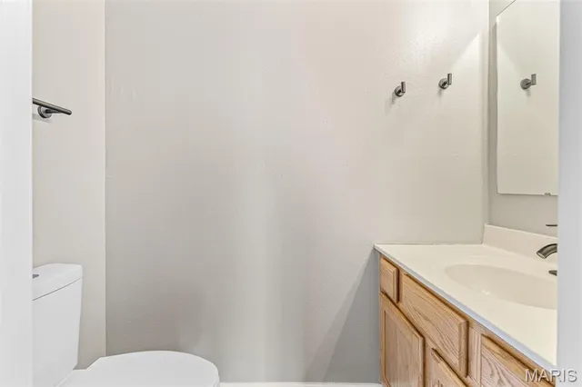 $149,900 | 489 Shade Tree Lane, Farmington, MO 63640