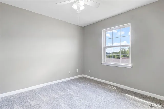 $149,900 | 489 Shade Tree Lane, Farmington, MO 63640