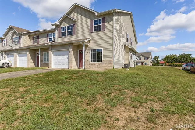 $149,900 | 489 Shade Tree Lane, Farmington, MO 63640