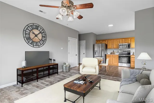 $149,900 | 489 Shade Tree Lane, Farmington, MO 63640