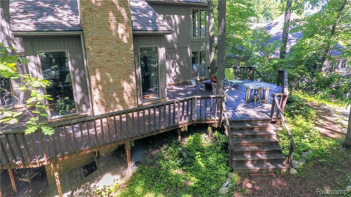 8374 Deerwood Road Clarkston, MI 48348 - Photo 6 of 38 Pure Michigan