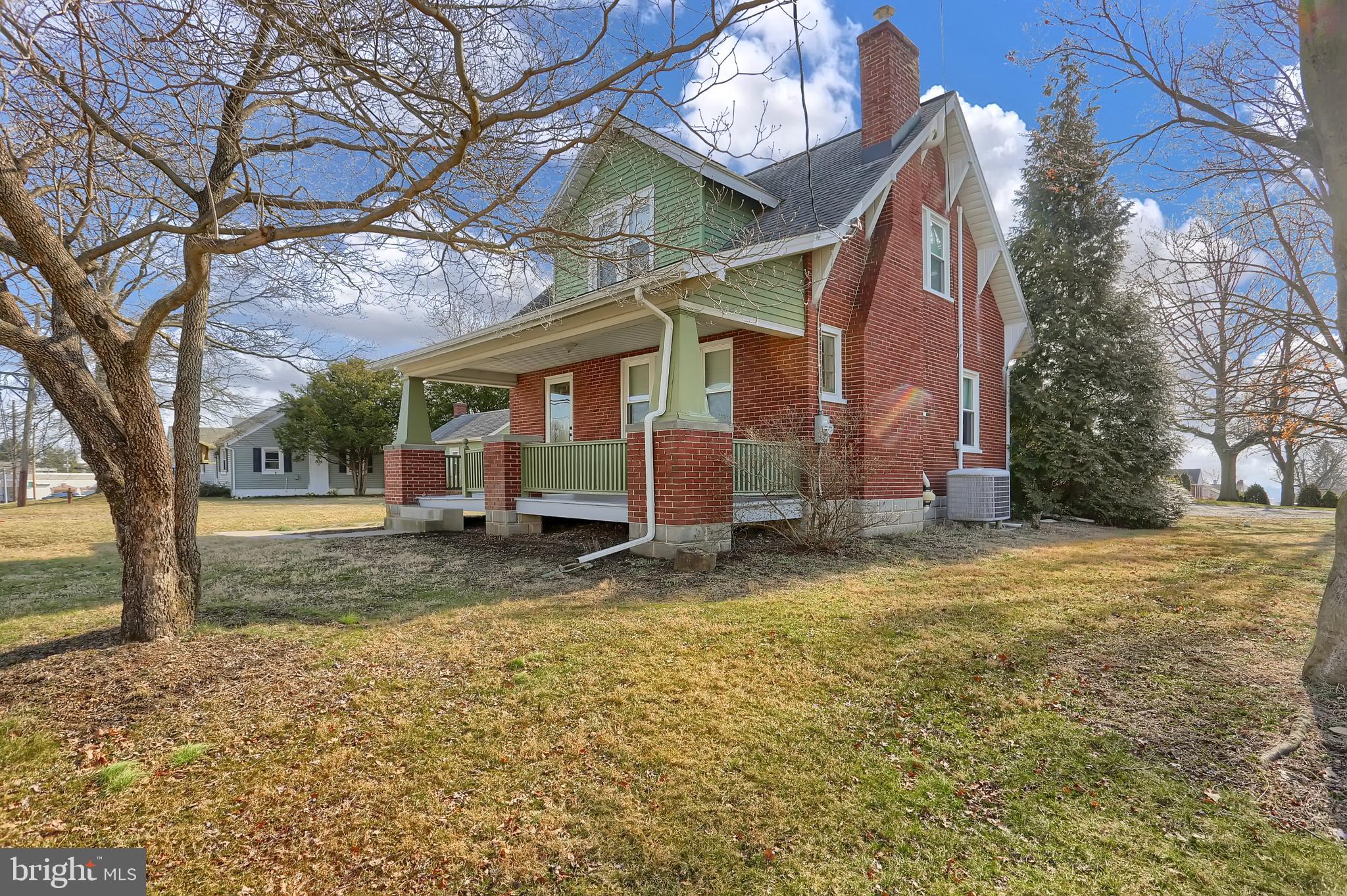 41 West Sun Hill Road Manheim, PA 17545 - Photo 2 of 31 Gallery Image 2