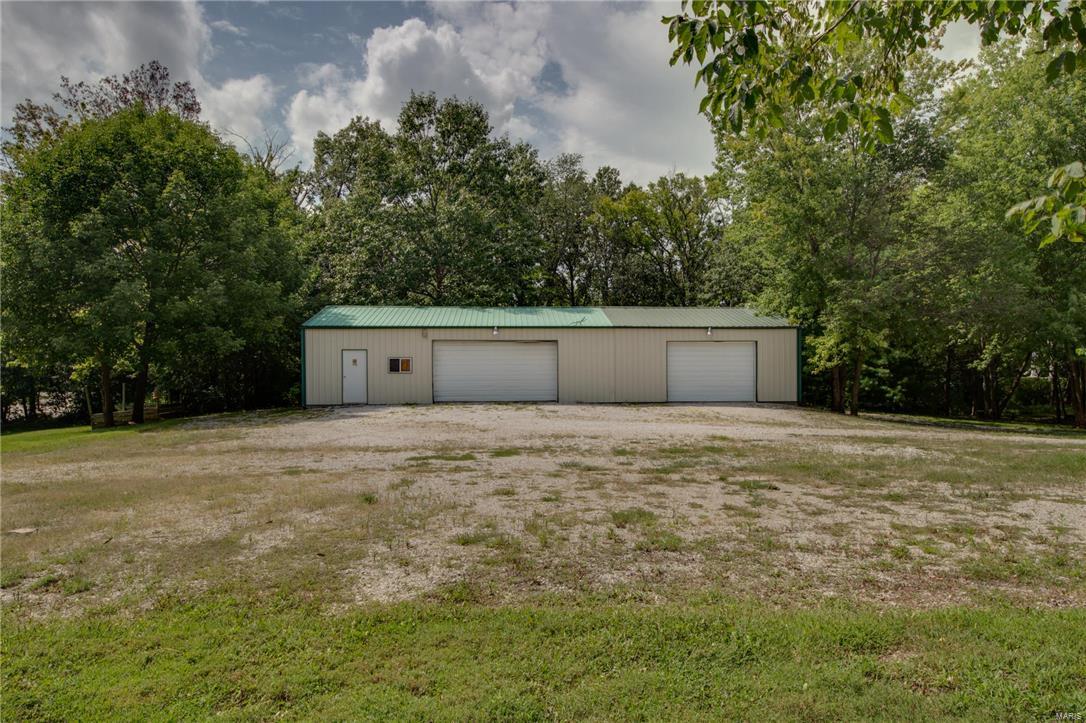 8745 Highway 159 Dorsey, IL 62021 - Photo 11 of 43