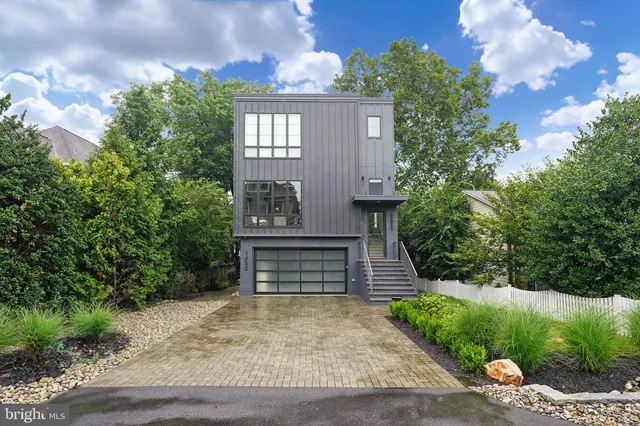 $12,500 | 1452 Buena Vista Avenue, McLean, VA 22101