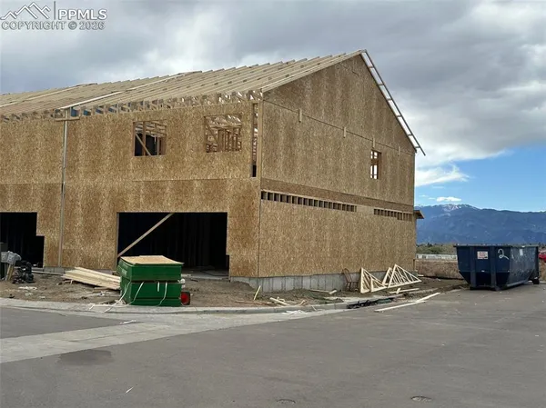 $379,900 | 1790 Sandtoft Heights, Colorado Springs, CO 80951