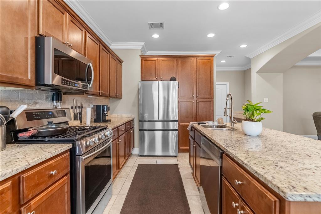 216 Pipers Lane Sulphur, LA 70665 - Photo 3 of 19