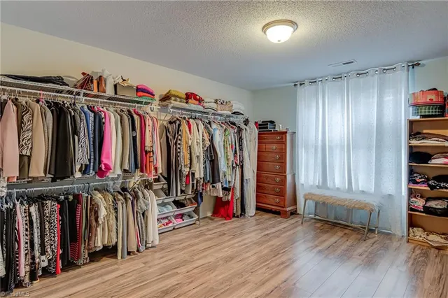 $325,000 | 4095 Heather View Lane, Winston-Salem, NC 27127