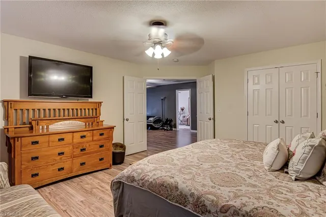 $325,000 | 4095 Heather View Lane, Winston-Salem, NC 27127